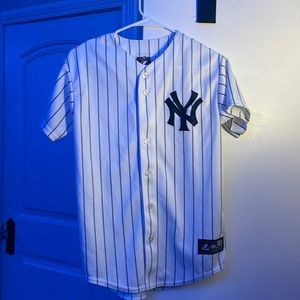 Vintage New York yankees jersey L I think this may be from the early 2000’s era.